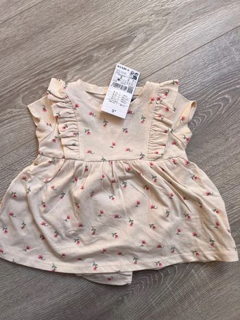 Robe fleurie barboteuse 2 en 1 bébé fille 3 mois