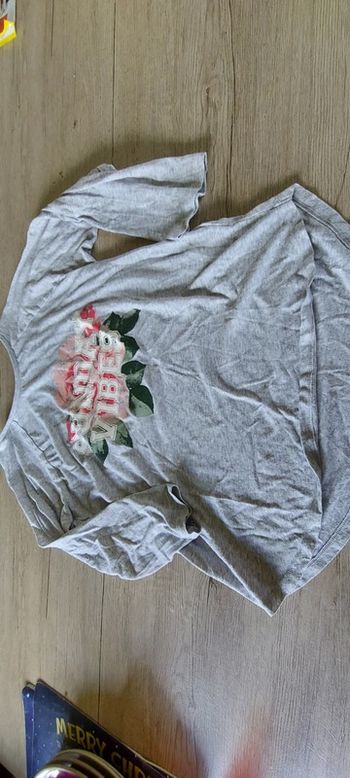 T shirt gris clair, manches 3/4, H&M, taille 14/16 ans