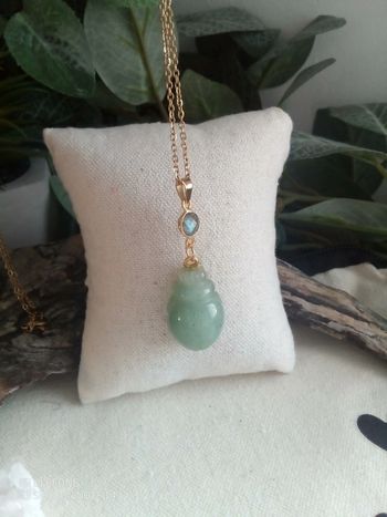 Collier scarabée en aventurine verte et labradorite