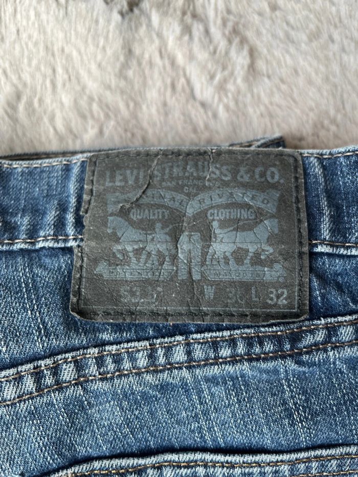 Jeans Lévis 511 coupe étroite W30 L32 - photo numéro 3