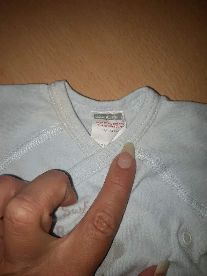Lot de 3 bodies 1 mois - photo numéro 5