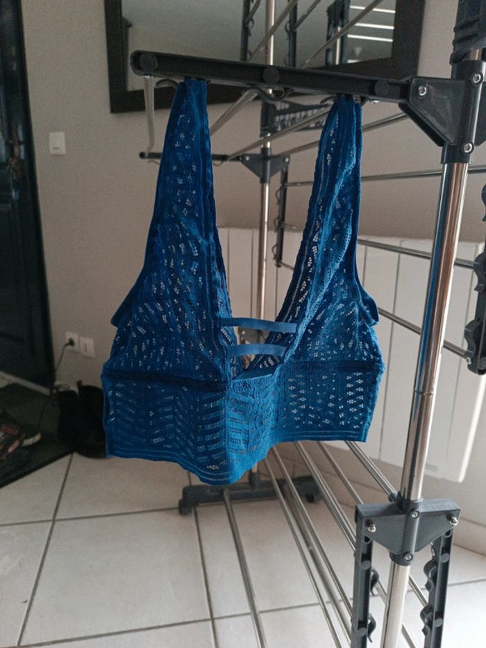 Magnifique brassière Undiz taille 36. - photo numéro 5