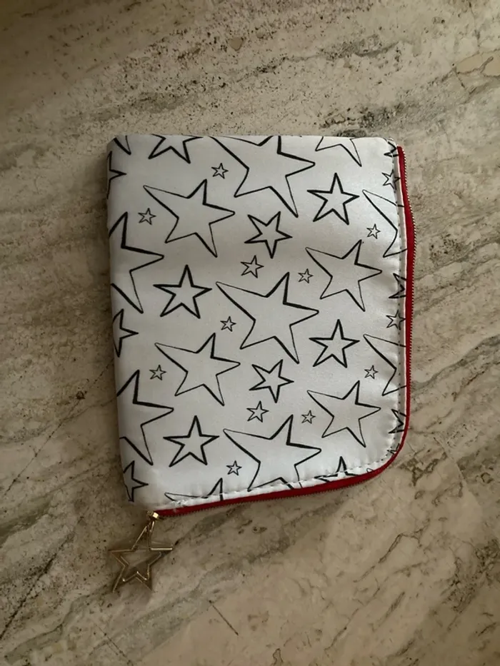 Petit porte-monnaie, Clarins