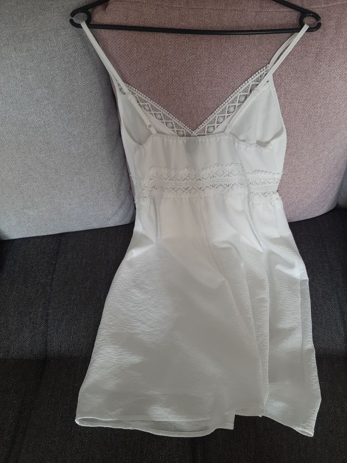 Robe blanche - photo numéro 4