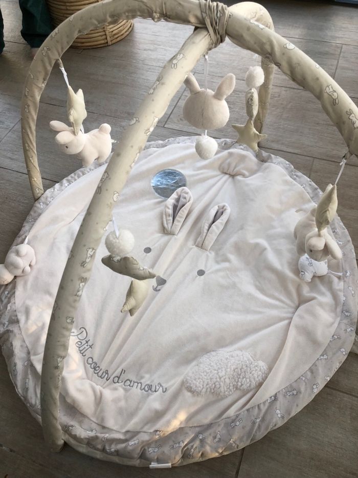 Tapis d’éveil et son mobil beige maison du monde - photo numéro 5