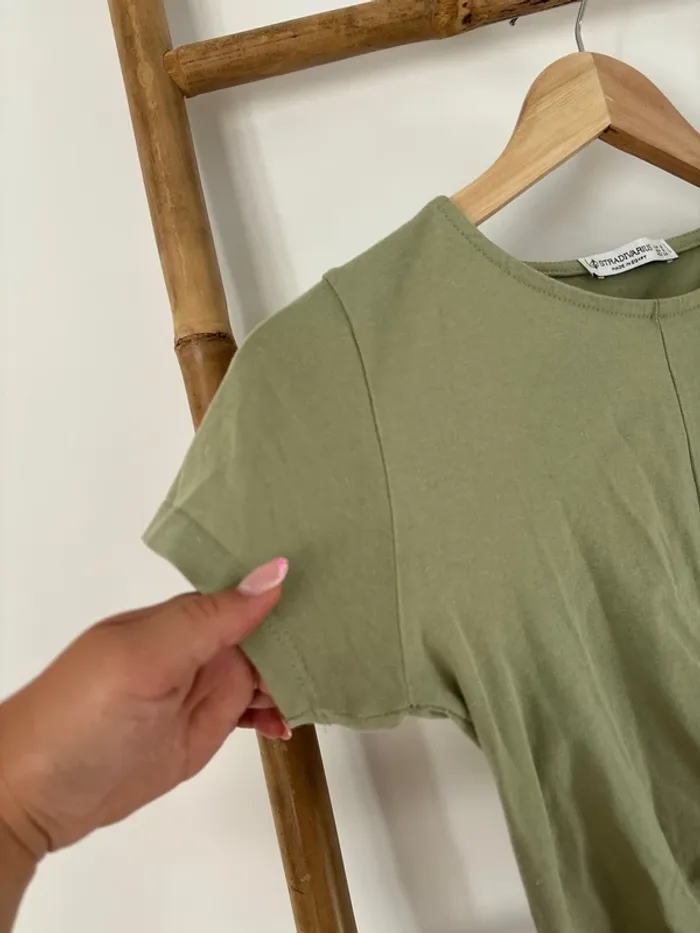 T-shirt vert stradivarius taille S - photo numéro 3