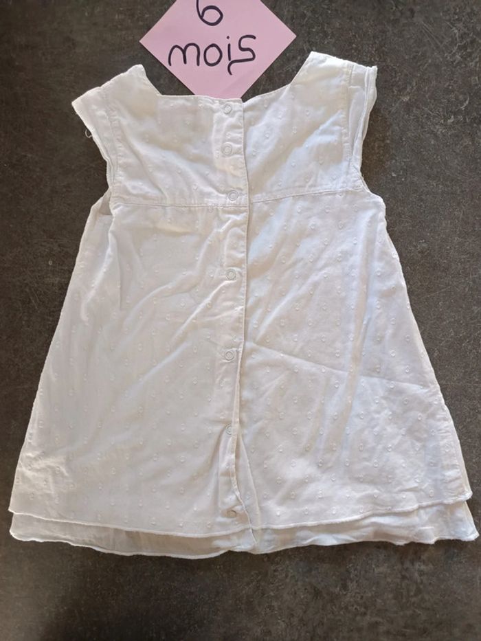 Robe été blanche 6 mois - photo numéro 5