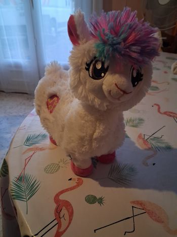 Peluche interactive lama qui danse 