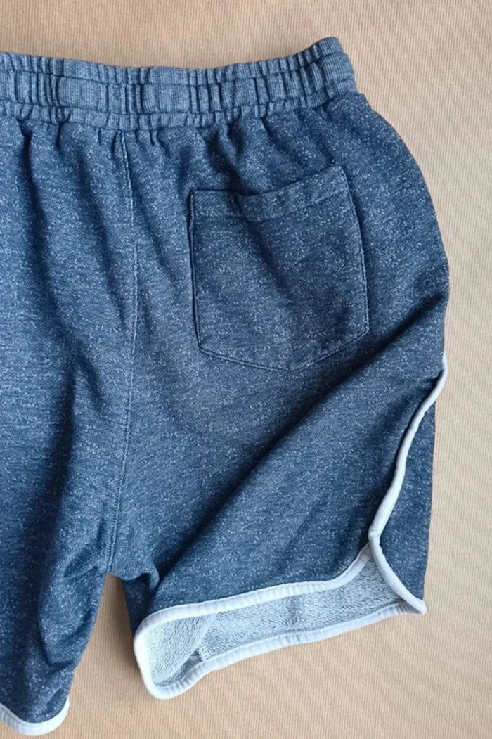 short Creeks fille 16 ans - photo numéro 4