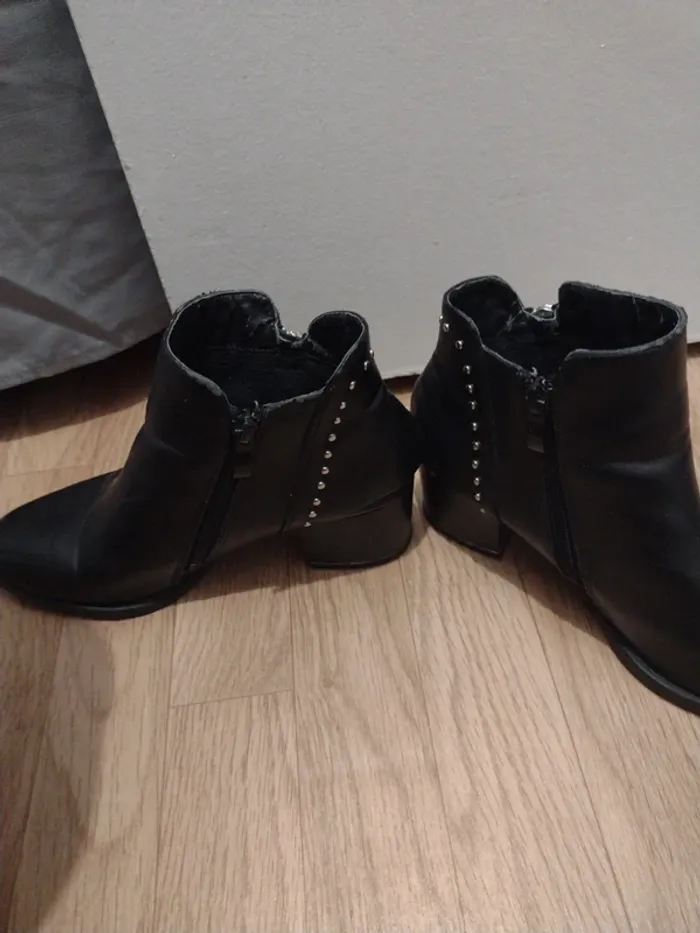 Bottines a talons bas - photo numéro 5