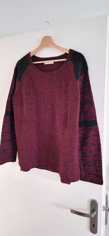 Pull Bordeaux