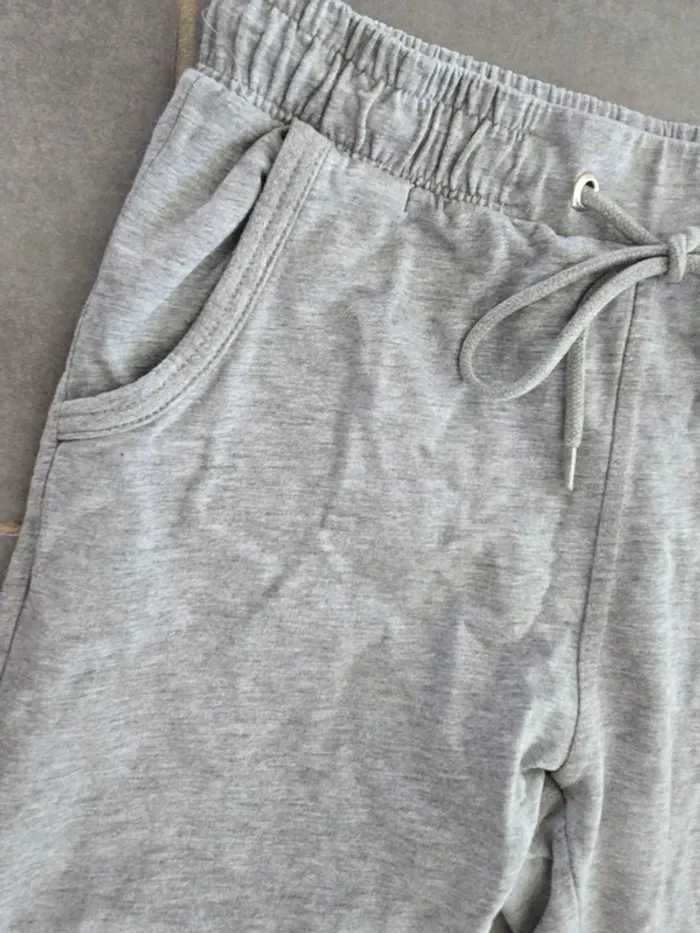 Jogging slim - photo numéro 3