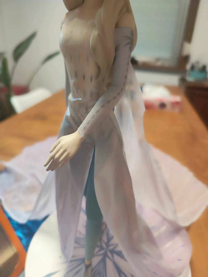 Figurine Elsa - photo numéro 5