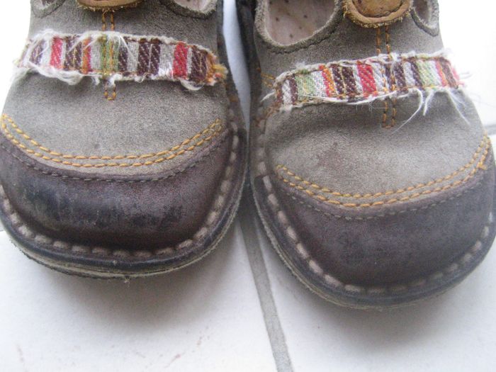 chaussure semi ouverte garçon en daim taille 22 - photo numéro 2