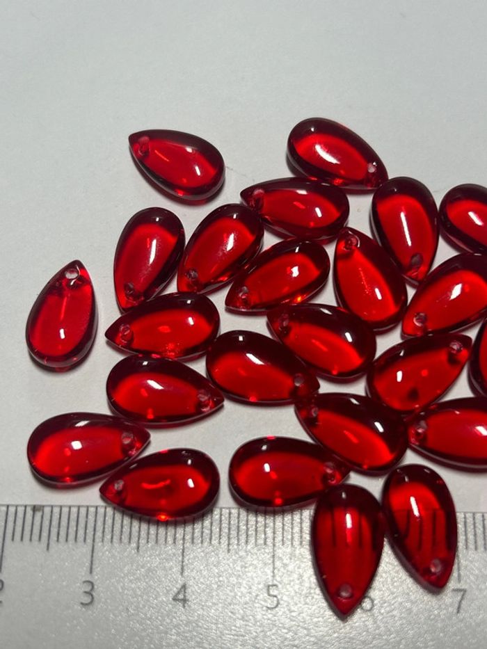 A800, 25 pampilles de verre rouge - photo numéro 3