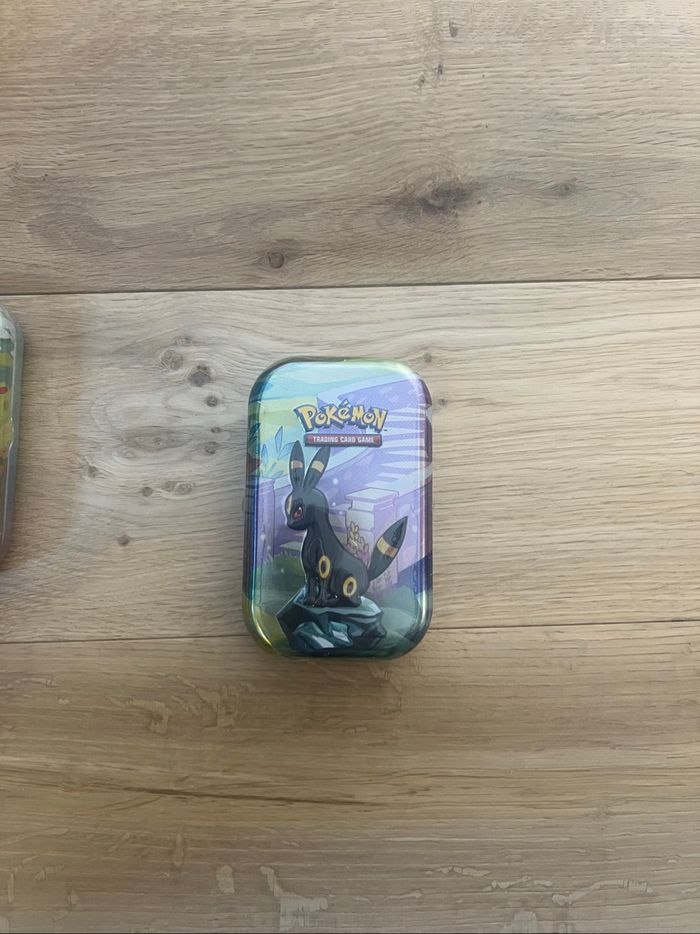 Mini tins Noctali évolution prismatiques
