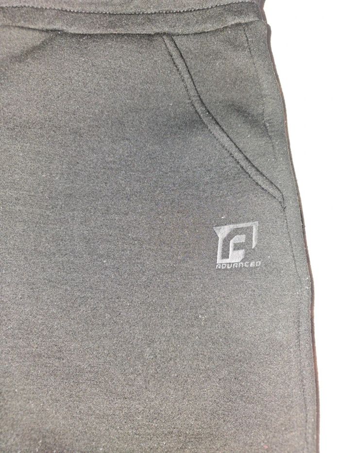Jogging homme - photo numéro 3