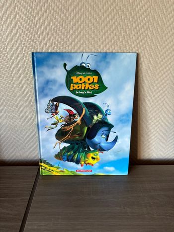 Livre 1001 pattes 
