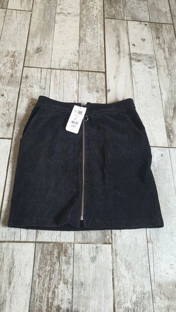 Jupe bizzbee taille 36 neuf avec étiquette 🏷
