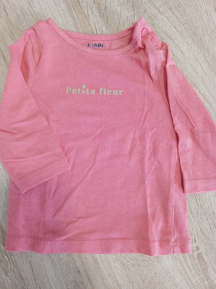 T shirt fin
