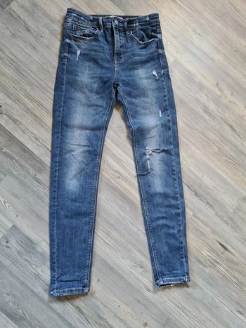 Jeans skinny troué