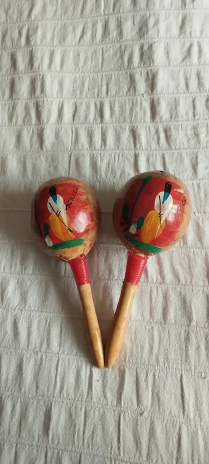 Maracas en bois, fabrication artisanale - photo numéro 2