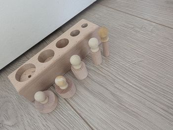 Jeu poids Montessori