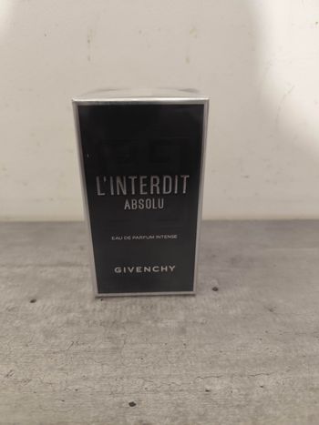 Linterdit absolu Givenchy 