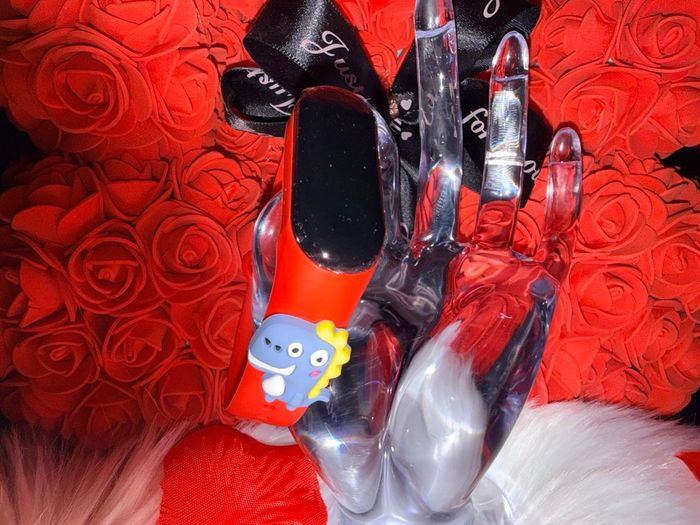 🦖 Montre connectée enfant – Bracelet rouge dinosaure & affichage LED ! 🦖 - photo numéro 2