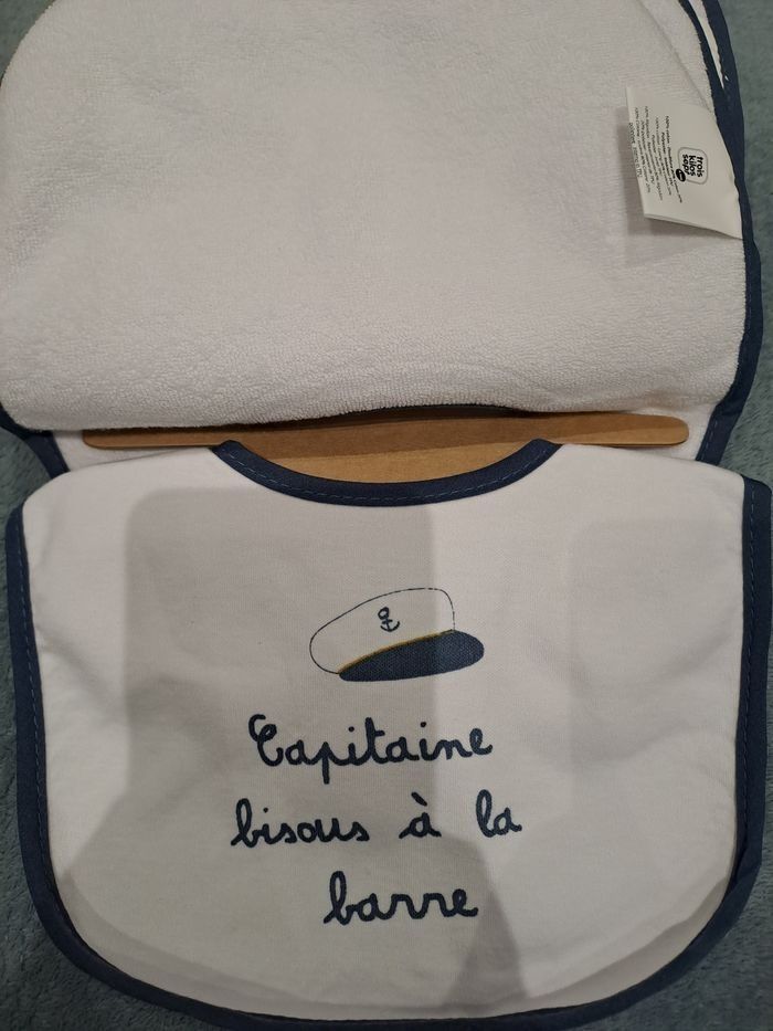 Bavoirs - photo numéro 4