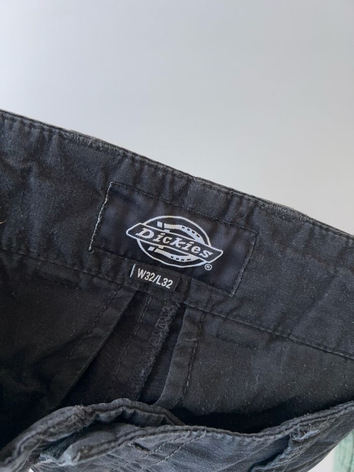 Cargo Dickies - noir - très bon état - Taille 42 - photo numéro 5