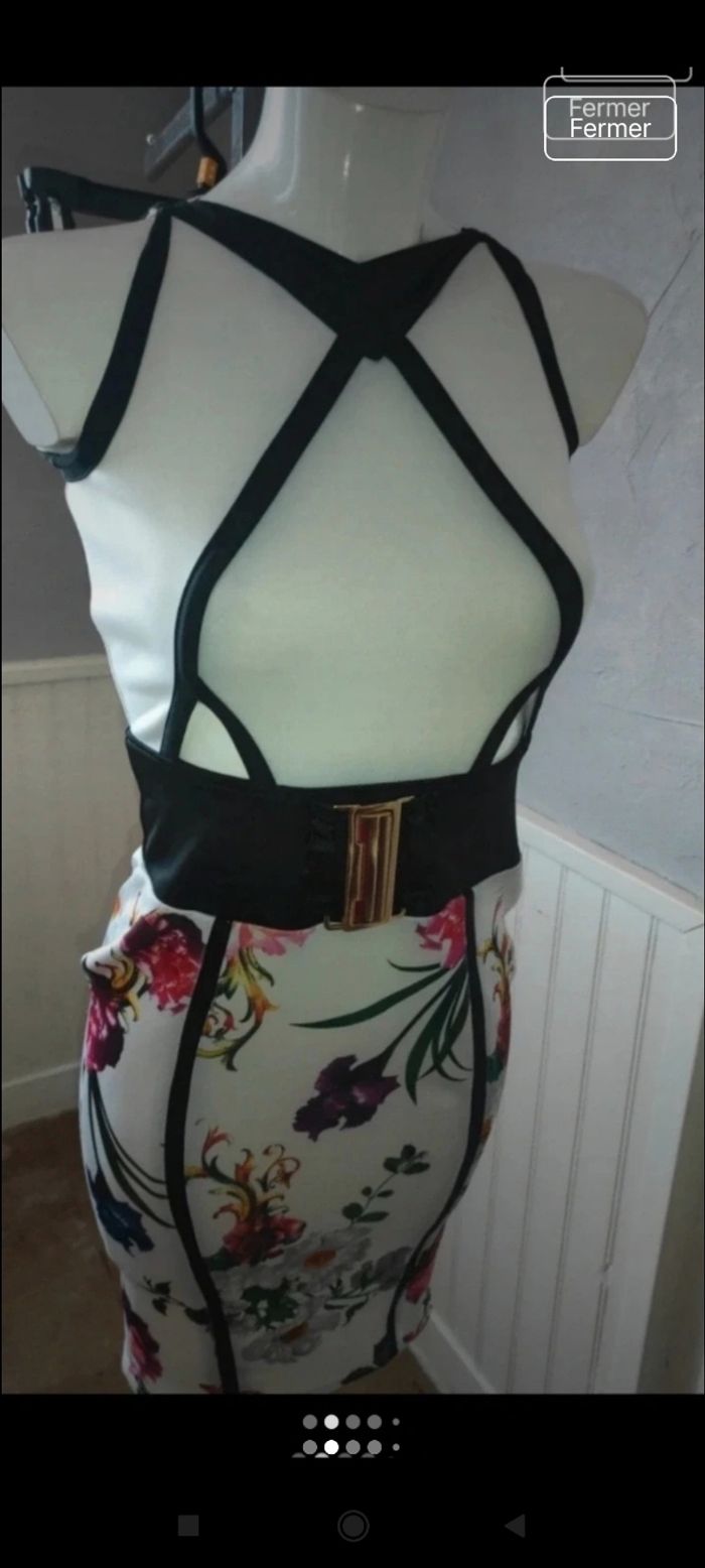 Très belle robe femme f27 - photo numéro 2