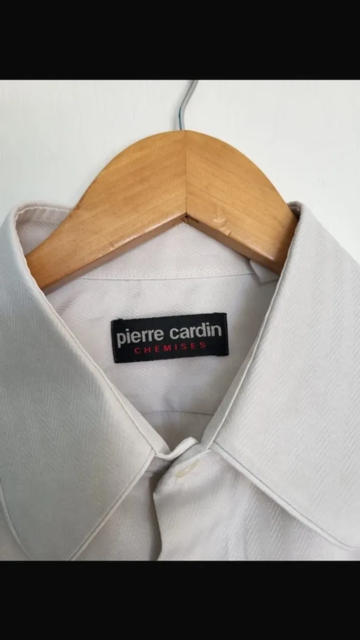 Chemise manches longues Pierre Cardin taille 42 - photo numéro 4