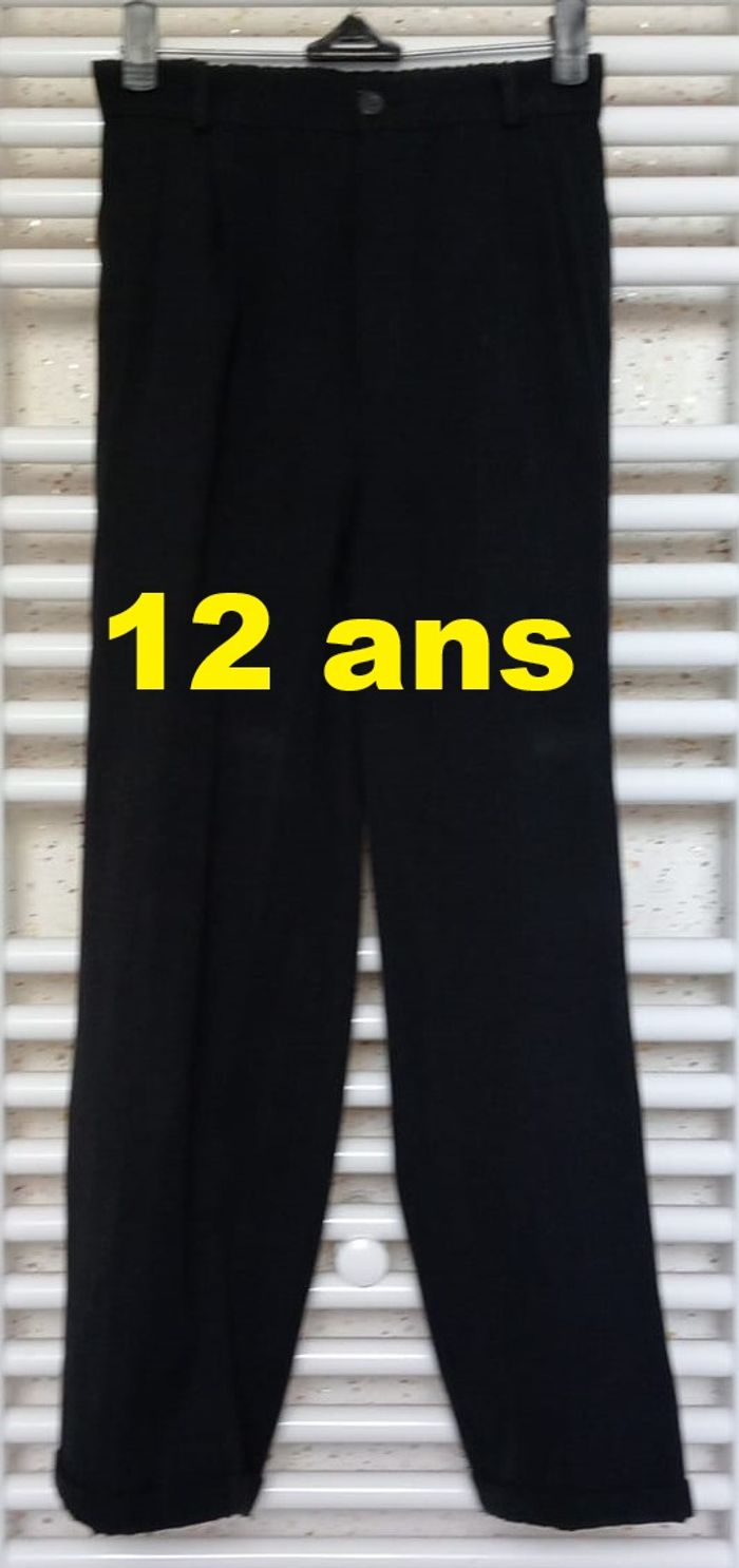 Pantalon noir taille 12 ans