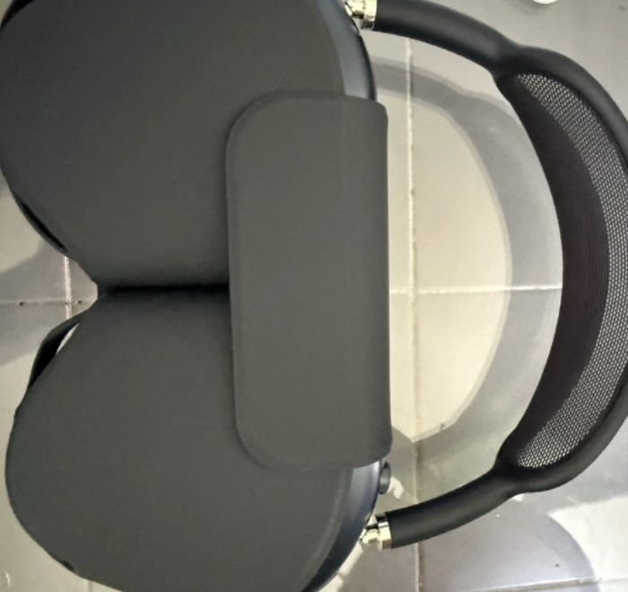 Apple AirPods Max USB-C Minuit Casque Audio Haute Fidélité av Réduction de Bruit - photo numéro 4