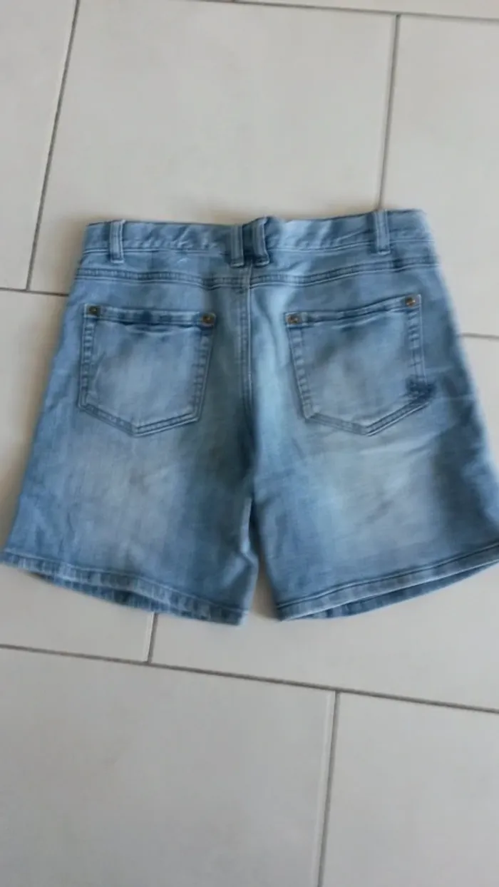 Short taille reglable"3suisses 12 ans - photo numéro 2