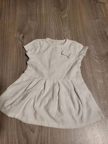 Robe blanc avec cœur fille 12 mois miss liberto