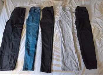Lot pantalons 10 ans
