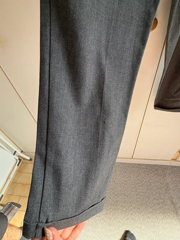 Pantalon gris - Stradivarius - photo numéro 4