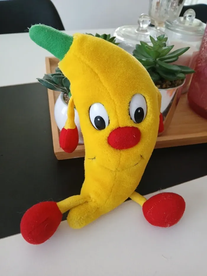 Péluche monsieur banane🌿🎁 - photo numéro 3