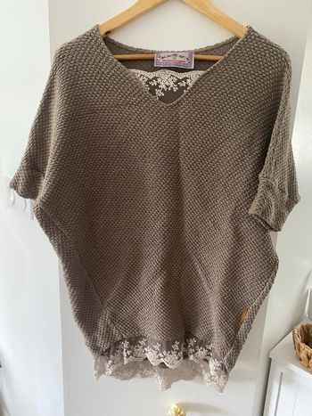 Pull maille et dentelle Mamatayoe