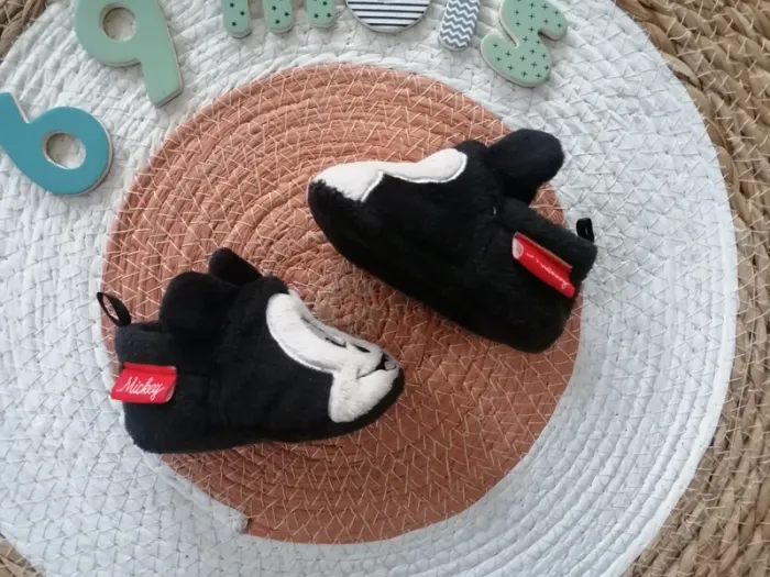 Chaussons / Chaussures bébé - photo numéro 7