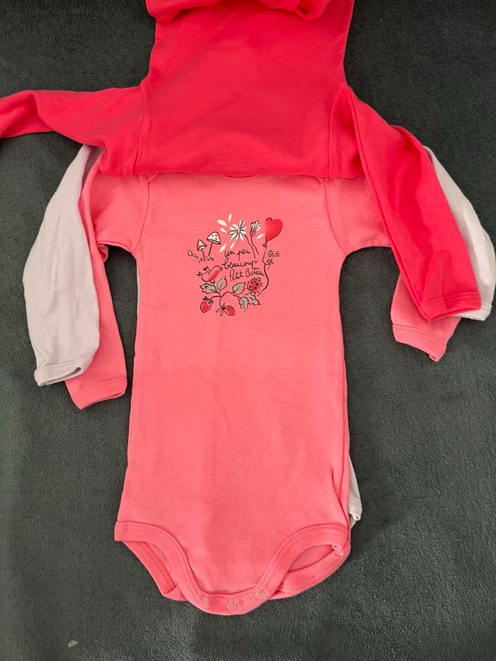 Bodies petit bateau - photo numéro 2