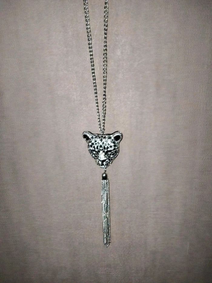 Collier à strass