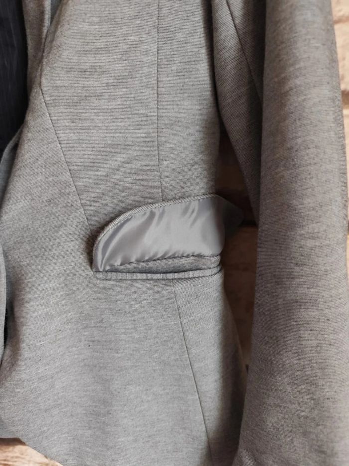 🌸Blazer Gris H&M Taille 34🌸 - photo numéro 2