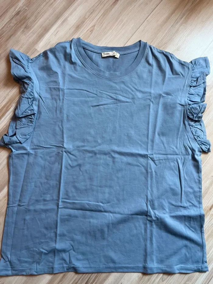 haut tee shirt bleu pull and bear - photo numéro 2