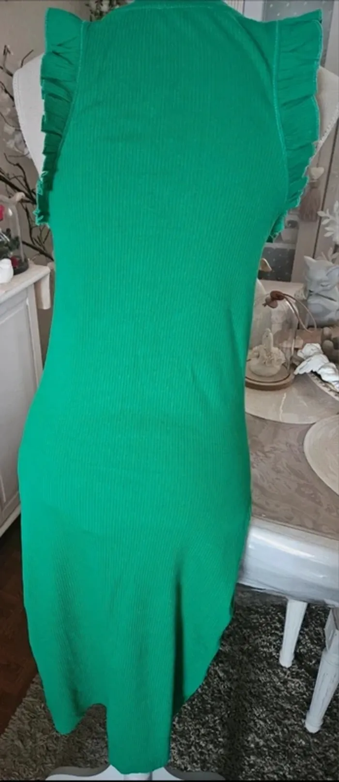Robe verte longue sans manches Zara Taille M Neuve - photo numéro 4