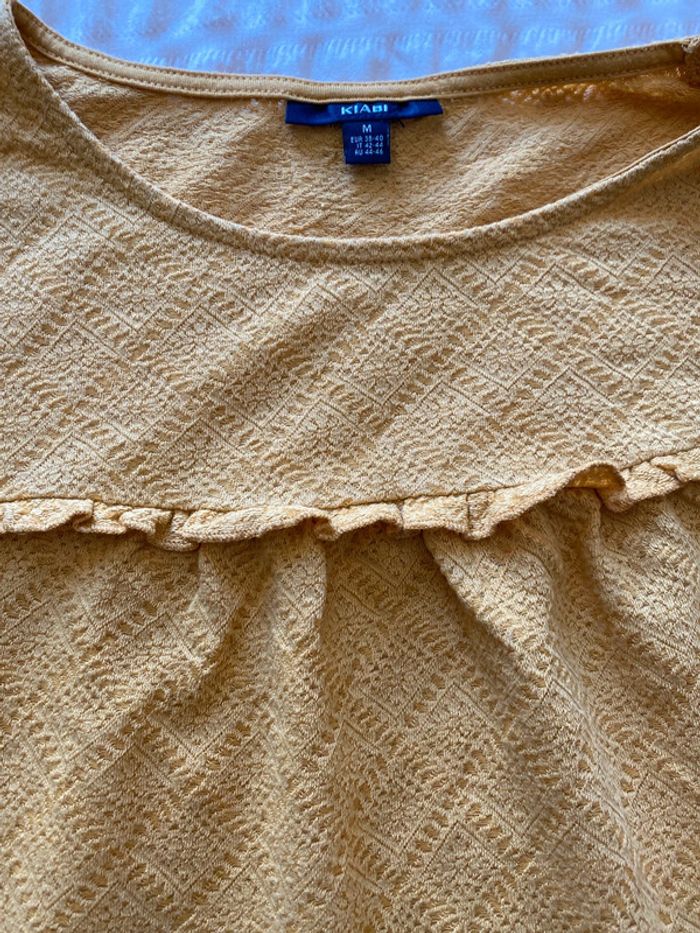 Top jaune - photo numéro 3