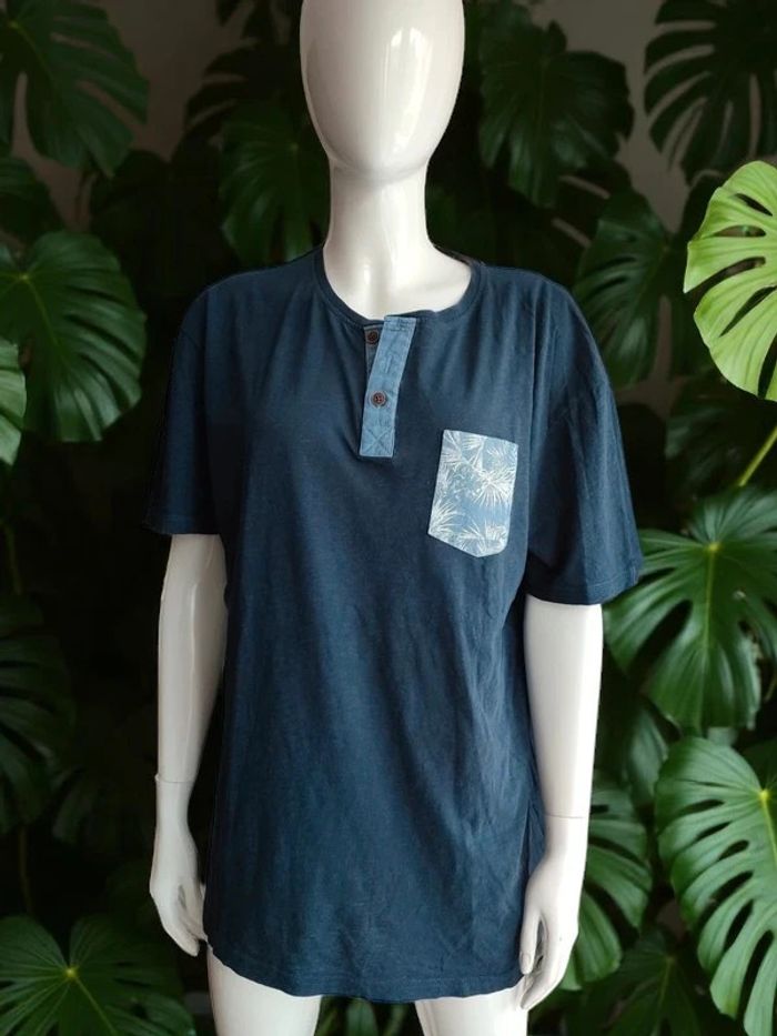 T shirt Influx
