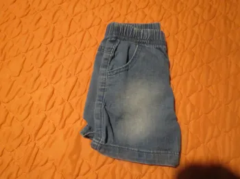 Short taille 24 mois garçon